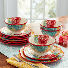 It comes with a plate, bowl, a fork. The Pioneer Woman Blossom Jubilee 12 Piece Dinnerware Set Walmart Com Walmart Com