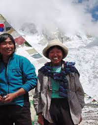 It was the worst loss of life ever on the mountain on a single day. Mount Everest Bergsteiger Aus Deutschland Tot Der Spiegel