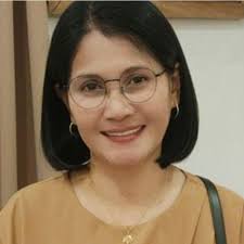 SMO-KIKO' 🥰 LOOK: Comedian Smokey Manaloto's picture with his son made his  fans and friends gushing. The actor-comedian recently uploaded