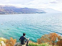 In exchange, you get the freedom to do your best work, and the stability you need to build an independent creative career. Want To Travel Alone Here Are 71 Reasons Why You Should Hostelworld