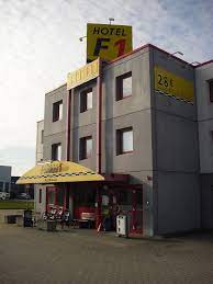 Hotelf1 is an economy hotel brand owned by accor. Datei Hotel Formule 1 Jpg Wikipedia