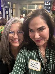 Flipping through old Year Books and was reminiscing about these bygone  businesses… my first job was waiting tables at Bennigans and who else loved  those Tinsley rolls🤤