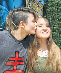 Shania geiss will ganz hoch hinaus. Die Geissens Der Erste Freund Von Davina Geiss 14 Ist Instagram Millionar Leondre Leo Davies Express De