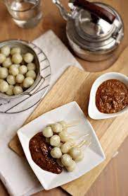 We offer a wide range of tapioca starch, which is formulated using the premium quality raw materials. Cilok Steamed Chewy Tapioca Balls With Spicy Peanut Paste And Soy Sauce Food Photographing Food Malay Food