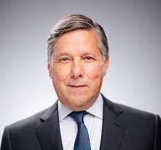 Ron Munk's Instagram, Twitter & Facebook