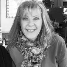 Robert Lear's Instagram, Twitter & Facebook