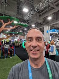 Scott Favre's Instagram, Twitter & Facebook