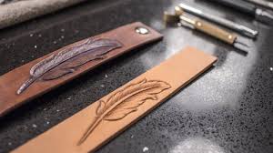 See more ideas about leather tooling patterns, leather tooling, tooling patterns. How To Tool A Feather Bracelet With Free Pattern For Download Youtube