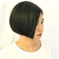 A look back at the architectural shapes designed by the messiah of hair—and the women who wore them. Bob Haircut Vidal Sassoon Nice