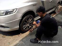 Maybe you would like to learn more about one of these? Menukar Tayar Kereta