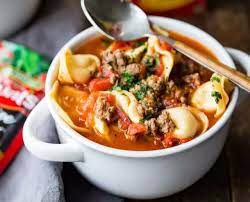 Aneka Resep Olahan Daging Sapi Spesial Yang Praktis Dan Mudah Resep Mantan Tortellini Soup Soup And Sandwich Delicious Soup