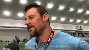 Dan campbell lives near hillsborough, nc and is fond of hiking along the eno river. Lions Devem Contratar Dan Campbell Como Novo Tecnico