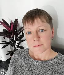 Ask the Pendulum Yes or No