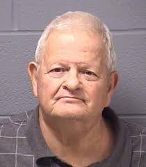 Villager charged with selling fake Yeti products at county fair in Illinois 