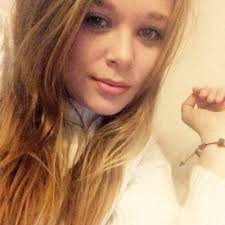 Daisy Brooks (Daisyyxxxx@)