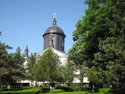 Biserica ortodoxa ii praznuieste pe 21 mai pe sfintii imparati constantin si mama sa, elena. Hramul Bisericii SfinÅ£ii ImpÄƒraÅ£i Constantin Si Elena Din Municipiul GalaÅ£i