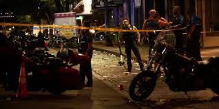 What happened in the austin shooting? T8fgjkb9miosmm