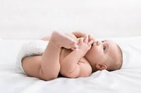 Mitunter können sich reste von tabletten oder medikamentenkapseln im stuhl befinden. Babys Stuhlgang Was Sagt Er Aus Stillen Babywelt Magazin Baby Sweets De
