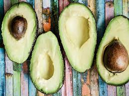 Blancaelenda, cc0 via pixabay (modified) after you eat an avocado, the temptation to grow your own plant is almost irresistible. Does Leaving The Avocado Pit Make It Stay Fresh For Longer Self