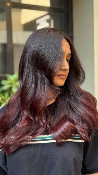 ROSE GOLD ✨ . . Salon - @niravhairstormofficial Technique - Balayage Tone - Rose Gold Haircut - One length Styling - Beach waves . . For more details☎️：+91 80000 59898 . . #