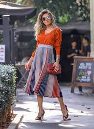 Berbeda dengan warna merah muda pada umumnya yang kadang terlihat mencolok, warna dusty pink terkesan lebih dewasa, kalem dan modern saat hadir sebagai elemen warna di rumah. Ootd Rok Plisket Yang Modis Abis Blog Unik