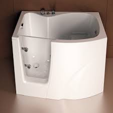 Die bereits eingebaute tür erlaubt einen komfortablen einstieg und ist absolut wasserdicht. Gruppo Treesse Sitzbadewanne Gen Y Mit Tur V3411