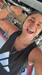 Una entrenadora en sábado así suena , 🫰🏻🔥🙌🏻🫶🏼🌊💙, #dorispower  #training #amaloquehaces , Ya entrenaron ??