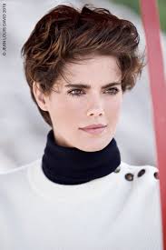 Coupe de cheveux court derriere et mi long coiffure homme: Coupe Courte Les Tendances Cheveux A Adopter En 2020