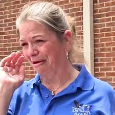 Mom Tells Teacher To Step Outside And Soon, The Tears Were Flowing 🥹