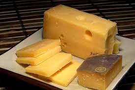 Edam Cheese Vs Gouda Cheese Difference And Comparison Diffen