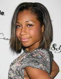 Maya, of course, went on to become a saturday night live cast member from 2000 to 2007 before starring in 2011's bridesmaids.but her first foray into the world of celebrity via her mom was a scarring one. Azkr2xi8l2zekm