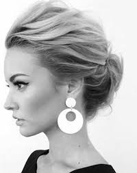 Simply braid the excess hair. 25 Chic Bridesmaids Hairstyles For Medium Length Hair Weddingomania