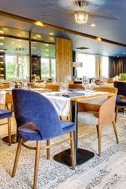 Epingle Par Ahmed Kharim Sur Resto Chaise De Salle A Manger Maison Decoration Maison