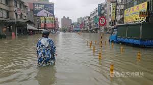 She fell into the nasty plot of her sister and was humiliated. å°å—è±ªé›¨æ·¹æ°´50å…¬åˆ†è€èˆŠæˆ¿å±‹æ»²æ°´åš´é‡ åœ°æ–¹ ä¸­å¤®ç¤¾cna