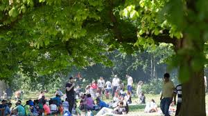 Jul 09, 2021 · die wohnfläche des wohnungsbestandes belief sich ende 2020 auf insgesamt etwas über 3,9 mrd. Mit Mehr Parkwachtern Gegen Das Chaos Auf Dem Lohrberg Frankfurt