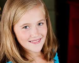 Allyson Stevens's Instagram, Twitter & Facebook