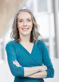 She represents the electoral district of iberville as a member of the coalition avenir québec. Claire Samson Innovation Ca