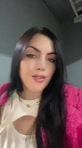 Julia Longo (@julia.longoo)