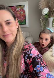 Como 2 gotas de agua 🙈🙊🙉 #ilianafuengo #humor #mamaehija