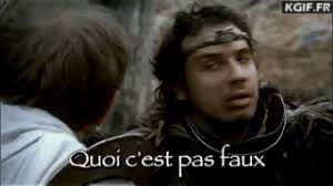 Une bande de jeunes aimant kaamelott. Les Meilleures Repliques De Kaamelott En Gifs