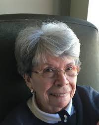 Claudia Horner's Instagram, Twitter & Facebook