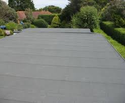 Which Is The Best Flat Roof System Felt Epdm Rubber Or Fibreglass Grp Flat Roofing Systems Compared Flat Roof Fibreglass Flat Roof Flat Roof Systems