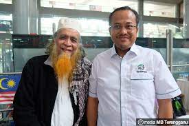 C c/g g c/g g lepas sekolah aku merayau, negeri mat saleh aku merantau. Dr Ahmad Samsuri Mokhtar Ø¯Ø± ØªÙˆÛŒÛŒØªØ± Rasa Bertuah Hari Ini Dapat Bertemu Dengan Dr Sam Penyanyi Lagu Popular Saya Anak Malaysia Di Kl Sentral Pagi Tadi Kalau Dr Sam Dan Dr Sam