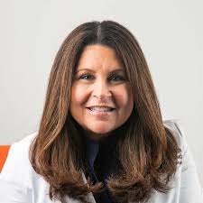 Andrea Gabel's Instagram, Twitter & Facebook