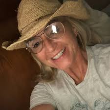 Jon Stewart talking shit about Biden's age was not about being funny, it  was about him joining the rest of the media who keep