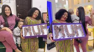 Nollywood actress nkechi blessing sunday's mother was threatening the owner of the shop for giving her daughter quit notice. Actress Nkechi Blessing Showers Mum With Plenty Cash On Mother S Day Theinfong