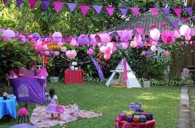 A nachos bar is a great idea for a movie night birthday party. 30 Beautiful Garden Party Decor Ideas For Simple Party Backyard Party Decorations Outdoor Party Decorations Garden Party Decorations