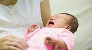 Bisul atau furunkel adalah benjolan merah pada kulit yang berisi nanah dan terasa nyeri. 3 Cara Mengatasi Bisul Pada Bayi