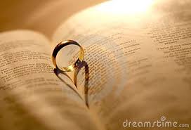 A Wedding Ring In The Bible Heart Shadow Funny Wedding Photos Wedding
