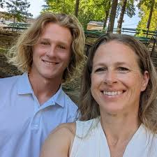 Mollie Estes (@kcmoproprietor) • Instagram photos and videos